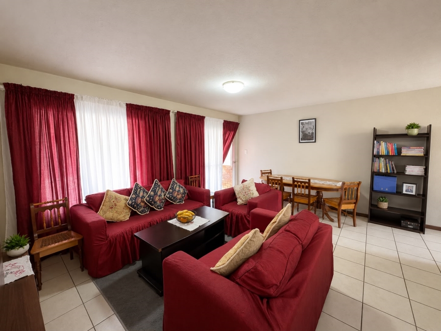 2 Bedroom Property for Sale in Rustenburg Central North West